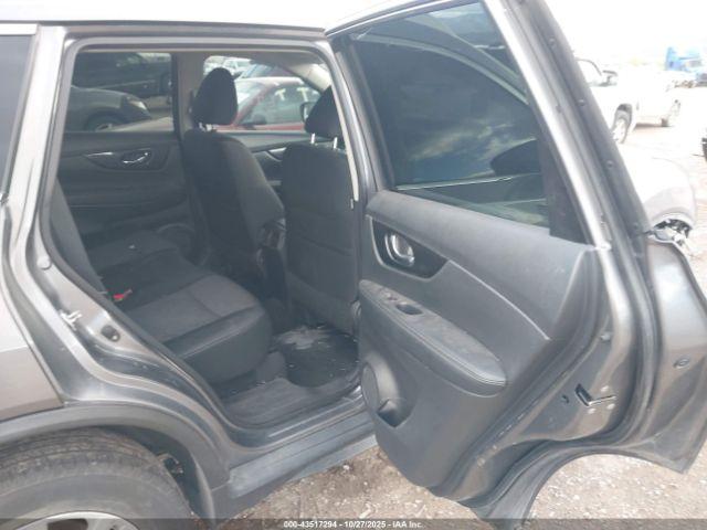 Nissan Rogue Sv Image 11