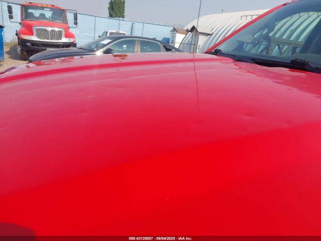 Chevrolet Silverado 1500 Image 6