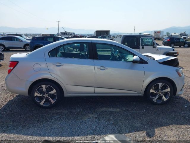 Chevrolet Sonic Premier Auto Image 12