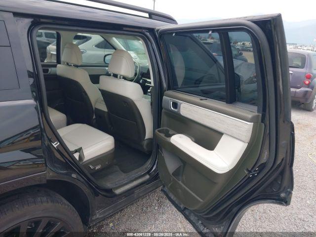 Hyundai SANTA FE Calligraphy Image 16