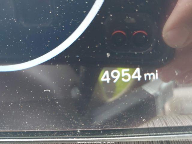 Hyundai SANTA FE Calligraphy Image 2