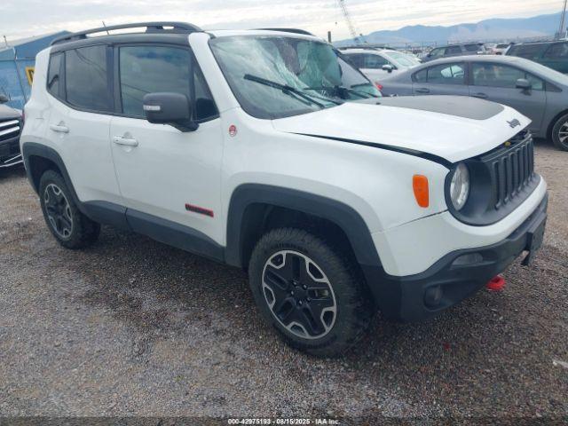  Salvage Jeep Renegade