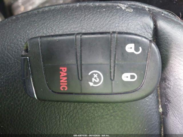 Jeep Renegade Trailhawk 4x4 Image 14