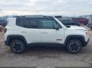 Jeep Renegade Trailhawk 4x4 Image 12