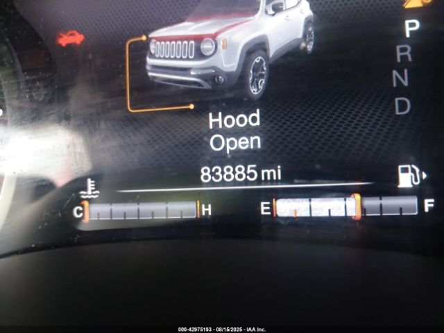 Jeep Renegade Trailhawk 4x4 Image 13
