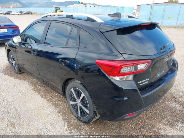 Subaru Impreza Premium 5-door Image 16