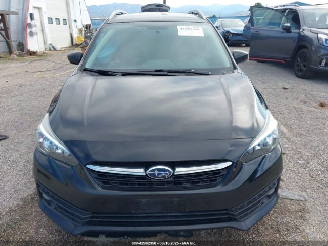 Subaru Impreza Premium 5-door Image 18