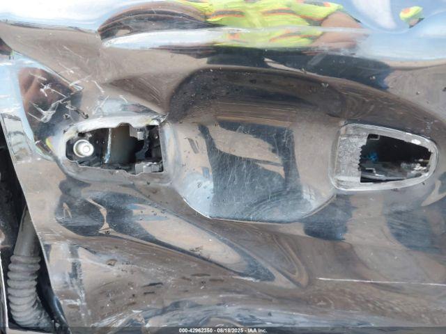 Subaru Impreza Premium 5-door Image 8