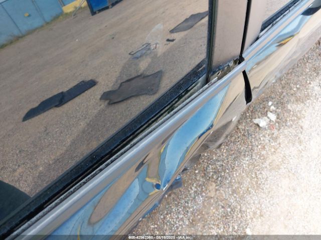 Subaru Impreza Premium 5-door Image 7