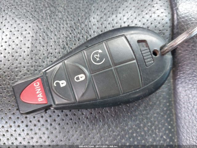 Ram 1500 Laramie Image 11