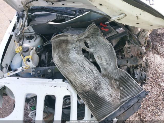 Jeep Patriot Latitude Image 7