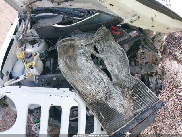 Jeep Patriot Latitude Image 7