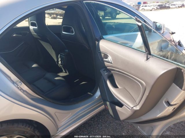 Mercedes-Benz Cla-class Image 12