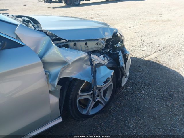 Mercedes-Benz Cla-class Image 16