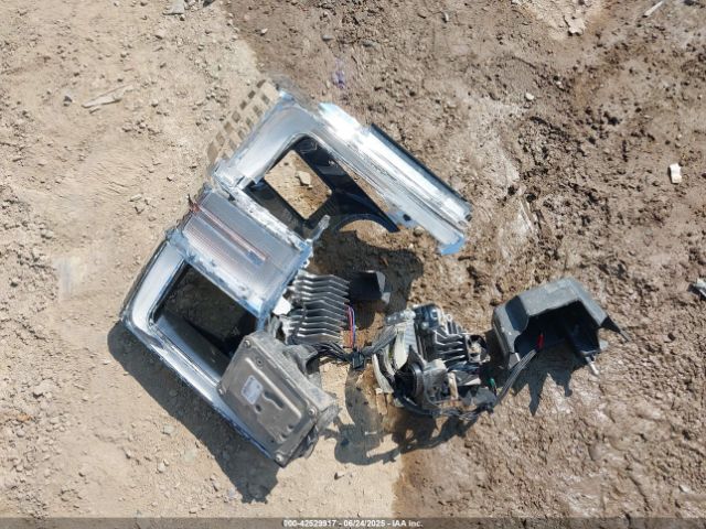 Ford F-350 Lariat Image 13