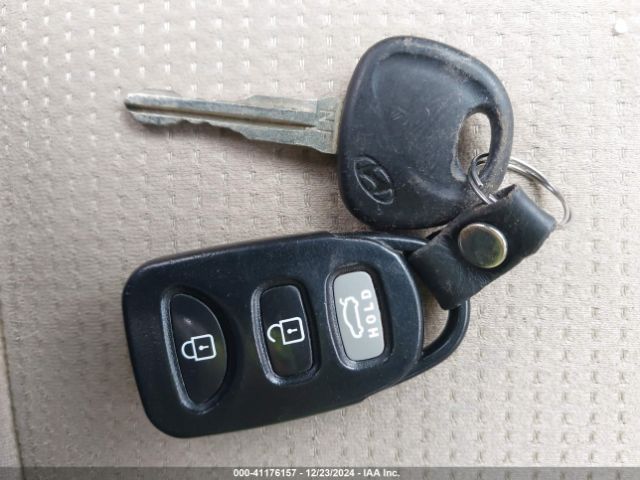 Hyundai SONATA Gls Image 12