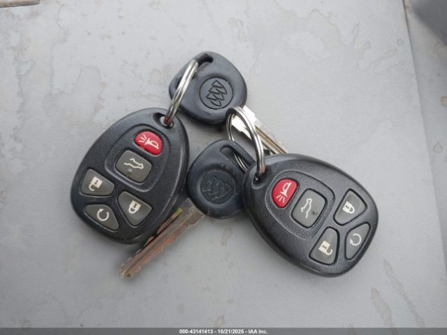 Buick Enclave Premium Image 8