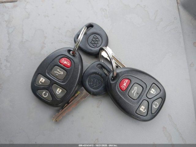 Buick Enclave Premium Image 8