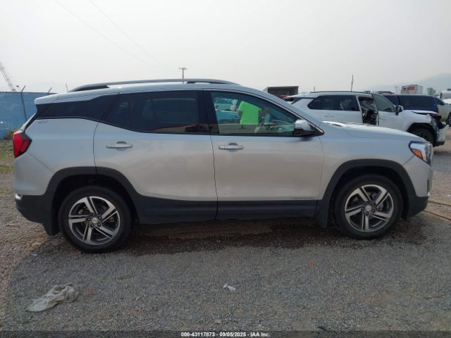 GMC Terrain Awd Slt Image 8