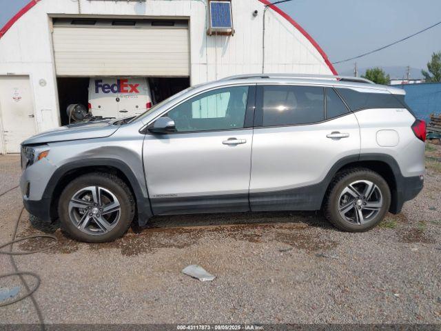 GMC Terrain Awd Slt Image 2