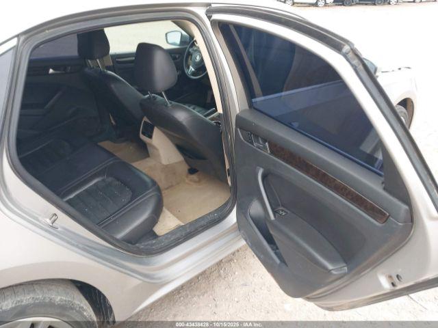 Volkswagen Passat 2.0l Tdi Sel Premium Image 14