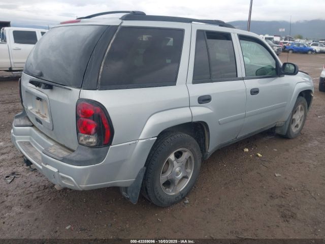 Chevrolet Trailblazer Ls Image 4