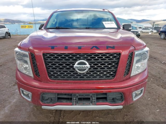 Nissan Titan Pro-4x Image 8