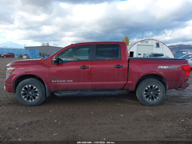 Nissan Titan Pro-4x Image 3