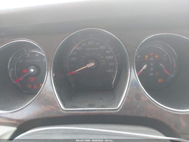 Ford Taurus Limited Image 8