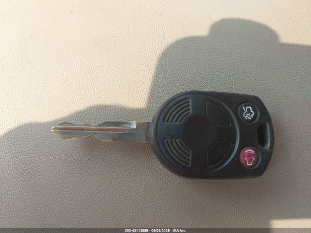 Ford Taurus Limited Image 12