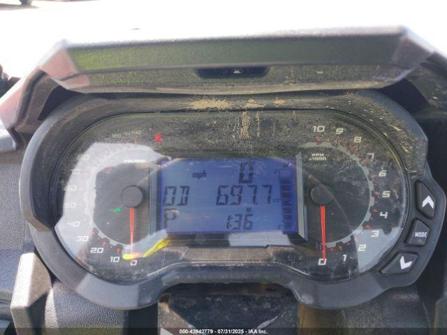 Polaris General 1000 Premium Image 9