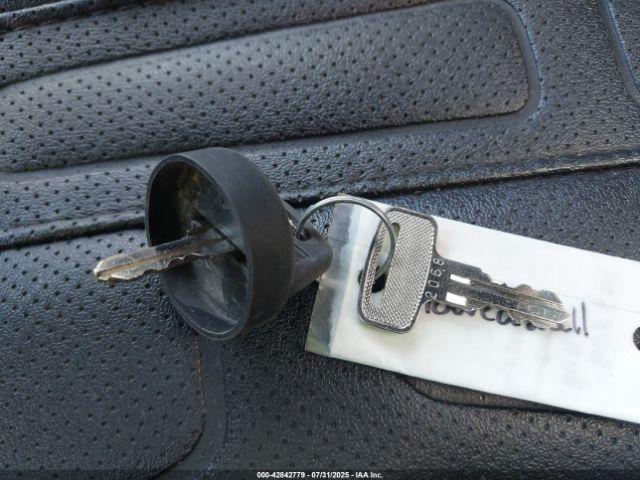 Polaris General 1000 Premium Image 7