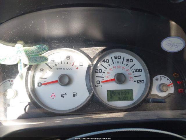 Ford Escape Image 10