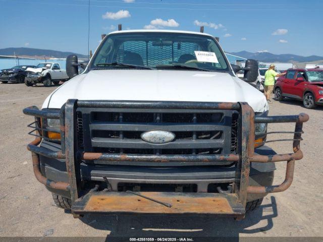 Ford F-350 Image 5