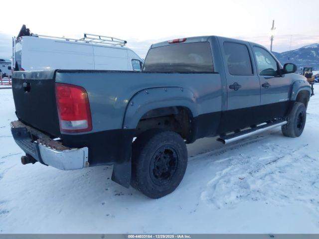 GMC Sierra 2500 Image 6