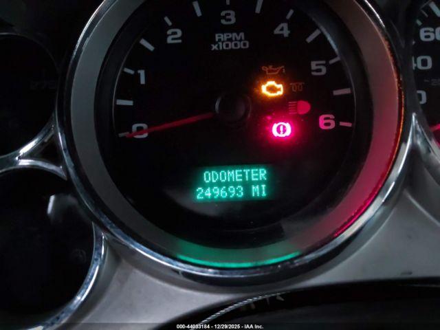 GMC Sierra 2500 Image 11