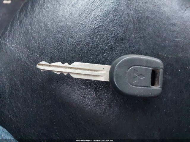 Mitsubishi Montero Limited Image 10