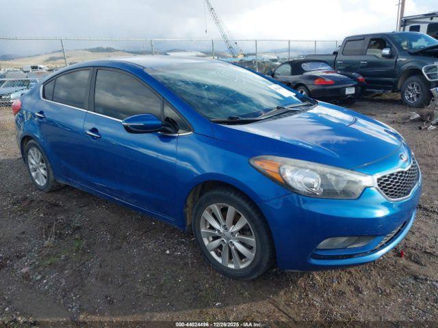  Salvage Kia Forte