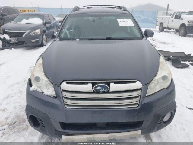 Subaru Outback 3.6r Limited Image 11