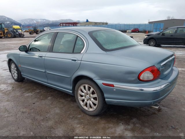 Jaguar X-Type 2.5 Image 9