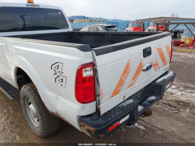 Ford F-250 Xl Image 6