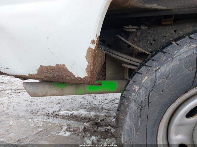 Ford F-250 Xl Image 10