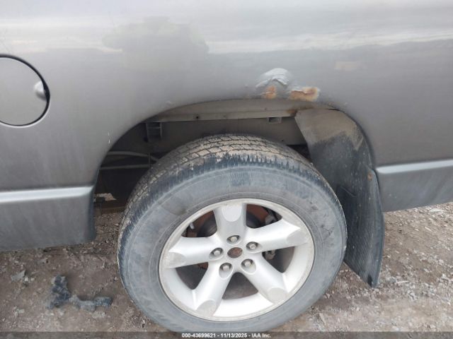 Dodge Ram 1500 Image 4