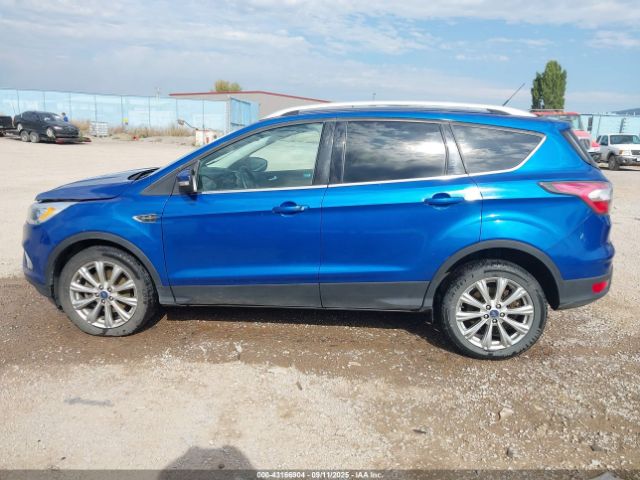 Ford Escape Titanium Image 19