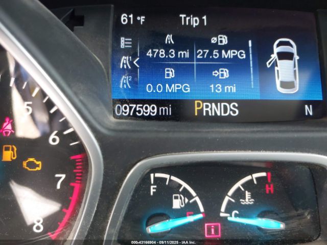 Ford Escape Titanium Image 10