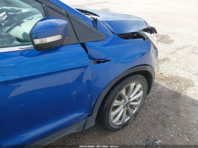 Ford Escape Titanium Image 18