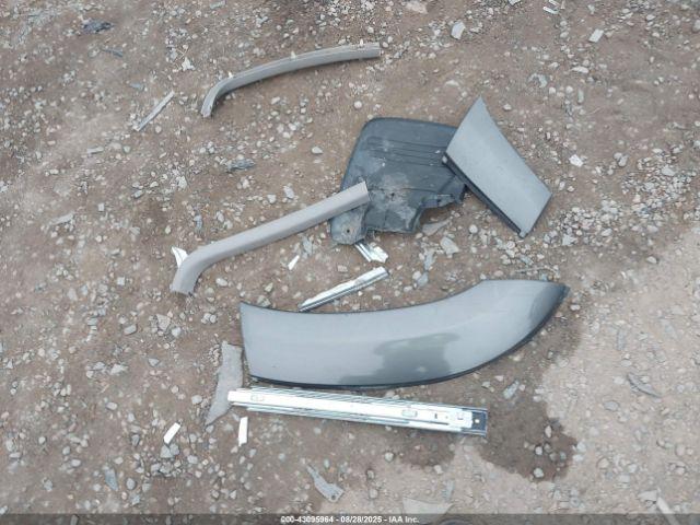 Toyota Sequoia Limited V8 Image 12