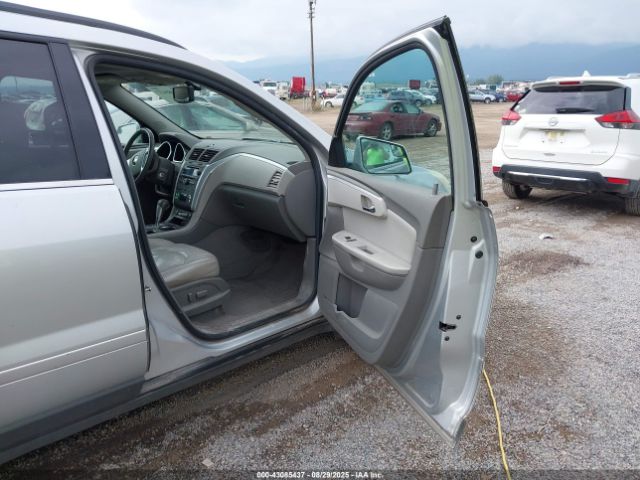 Chevrolet Traverse Lt Image 8