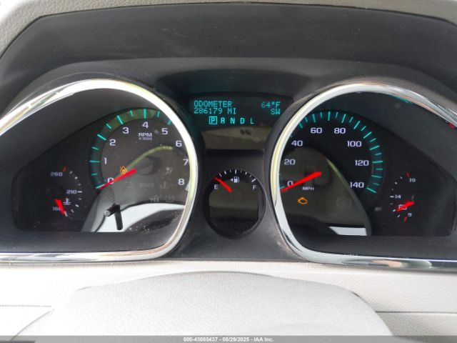 Chevrolet Traverse Lt Image 7