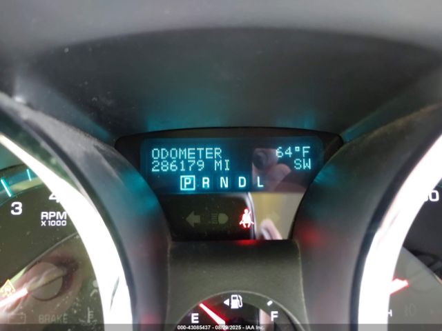 Chevrolet Traverse Lt Image 3